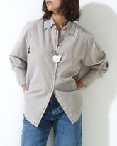 Camicia in popeline di cotone biologico a righe color cammello